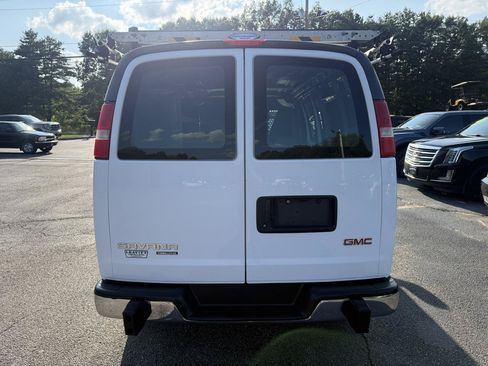 Used 2016 GMC Savana 2500 RWD image 7