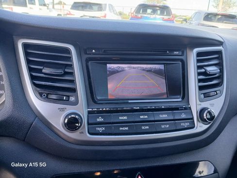 Used 2017 Hyundai Tucson SE FWD image 30