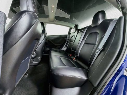 Used 2018 Tesla Model 3 Long Range RWD image 22