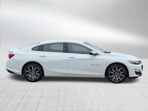 Used 2024 Chevrolet Malibu RS image 8