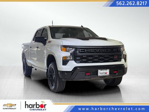 Used 2023 Chevrolet Silverado 1500 Custom Trail Boss AWD/4WD image 1