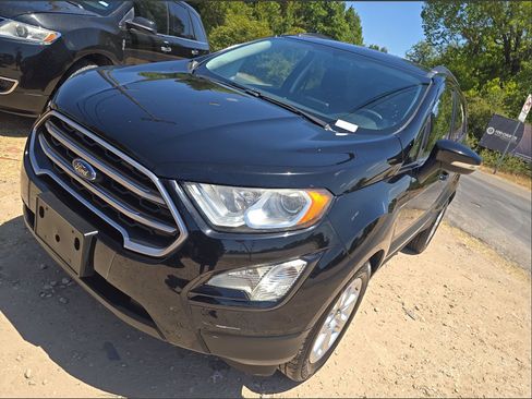 Used 2021 Ford EcoSport SE FWD image 3