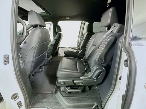 Used 2025 Honda Odyssey Sport-L image 15