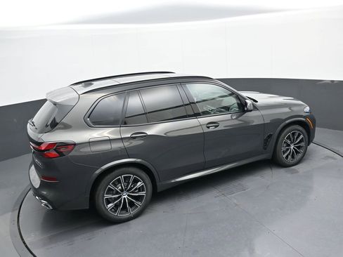 New 2026 BMW X5 xDrive50e w/ M Sport Package AWD/4WD image 38