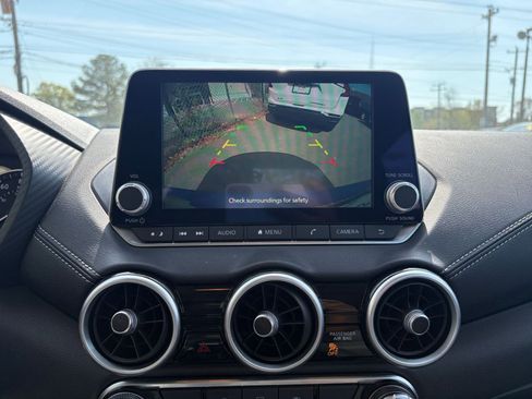 Used 2025 Nissan Sentra SV image 22