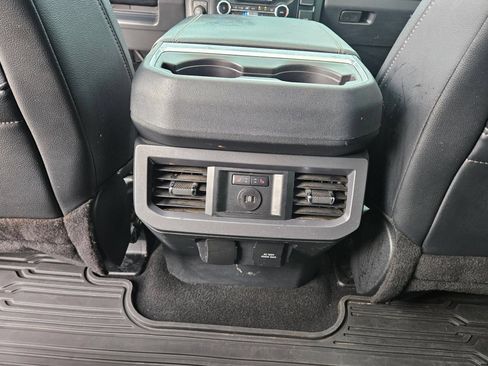 Used 2024 Ford F250 Lariat w/ Lariat Ultimate Package AWD/4WD image 25