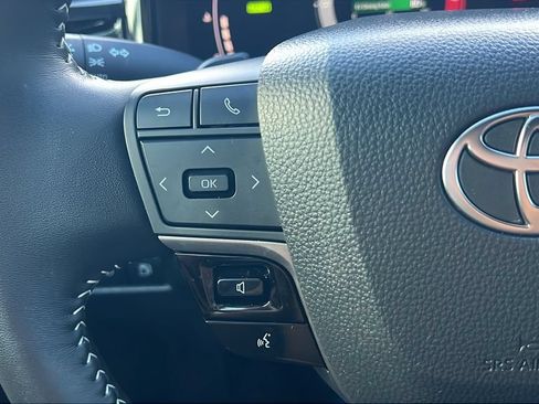 Used 2026 Toyota Camry SE FWD image 20