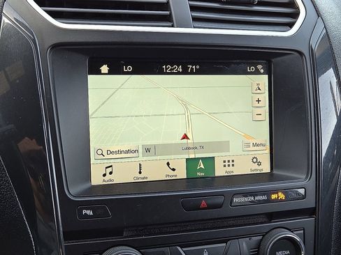 Used 2018 Ford Explorer XLT w/ Equipment Group 202A AWD/4WD image 29