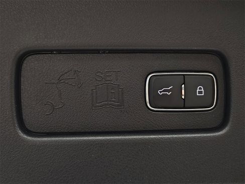 Used 2020 Lincoln Aviator Reserve w/ Equipment Group 201A image 36