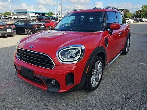Used 2022 MINI Cooper Countryman image 3