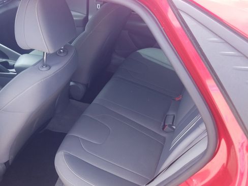 Used 2023 Hyundai Elantra SEL FWD image 12