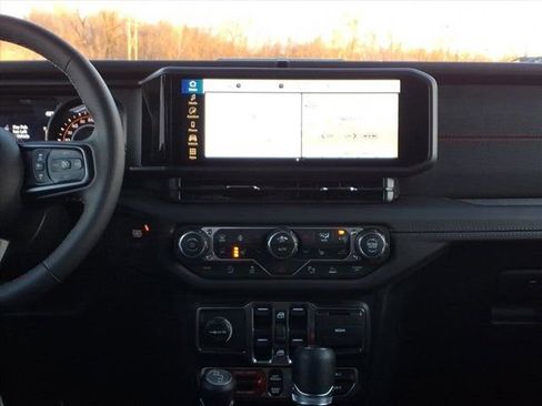 New 2026 Jeep Gladiator Rubicon w/ Safety Group image 7