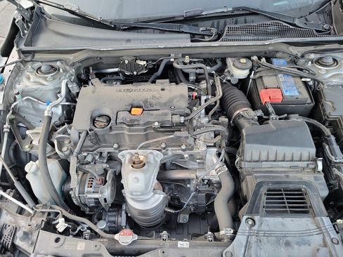 Used 2023 Honda Civic Sport image 26