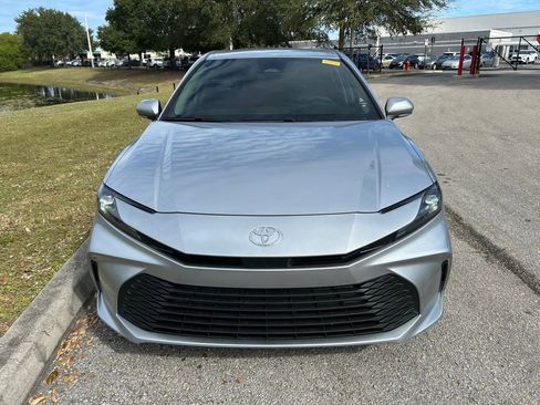 Certified 2025 Toyota Camry LE image 8