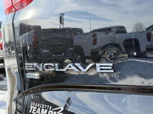 Used 2022 Buick Enclave Essence w/ Experience Buick Package image 7