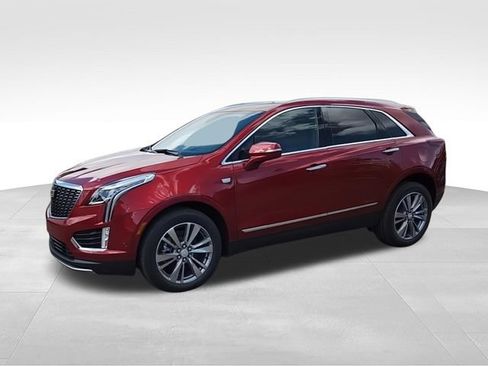 New 2026 Cadillac XT5 Premium Luxury w/ Driver Assist Package AWD/4WD image 4