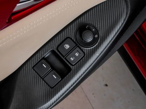 Used 2019 MAZDA MX-5 Miata RF Grand Touring image 37