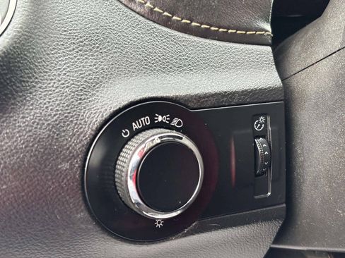 Used 2013 Chevrolet Camaro LS RWD image 23