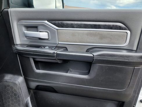 Used 2019 RAM 2500 Big Horn image 36