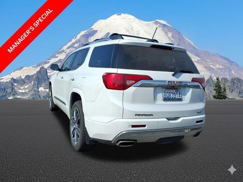 Used 2019 GMC Acadia Denali image 4