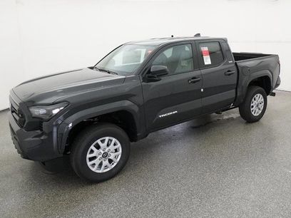 New 2025 Toyota Tacoma SR5