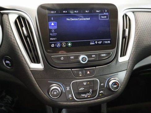 Used 2024 Chevrolet Malibu LS FWD image 19