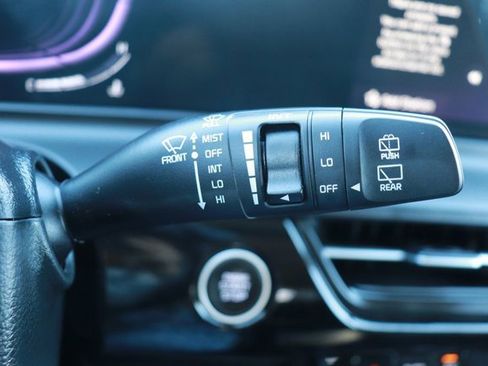 Used 2025 Kia Seltos S image 20