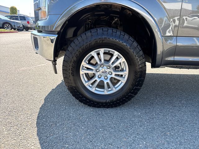 Used 2017 Ford F150 Lariat w/ Equipment Group 501A Mid AWD/4WD image 25