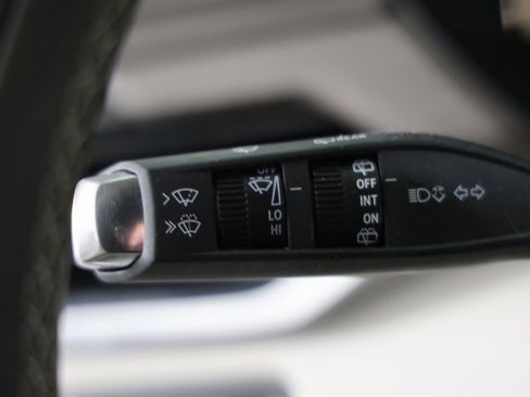 Used 2024 GMC Acadia Denali w/ Super Cruise Package image 14