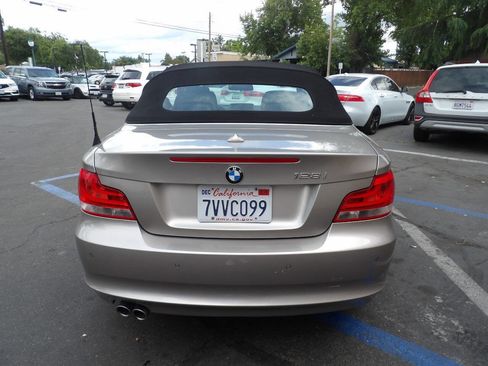 Used 2013 BMW 128i Convertible RWD image 11