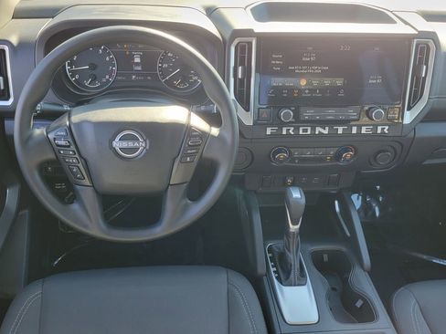 New 2025 Nissan Frontier SV RWD image 4