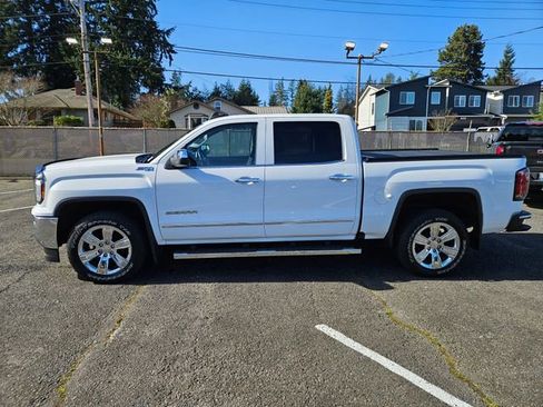 Used 2018 GMC Sierra 1500 SLT image 3