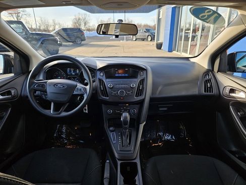 Used 2018 Ford Focus SE image 15