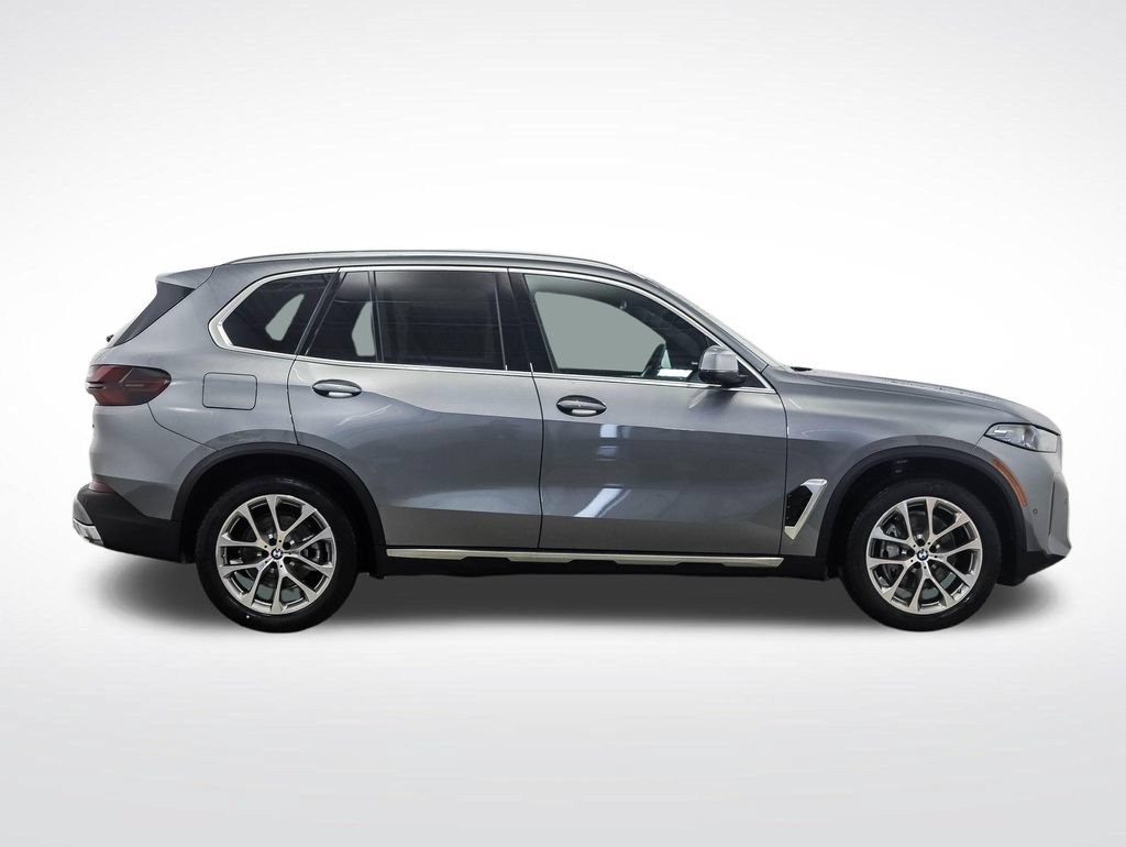Used 2026 BMW X5 xDrive40i w/ Executive Package AWD/4WD image 6