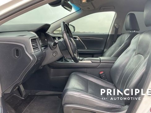 Used 2018 Lexus RX 350L FWD w/ Accessory Package image 26