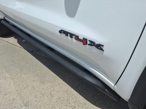 New 2026 GMC Sierra 1500 AT4X w/ AT4X AEV Edition AWD/4WD image 11