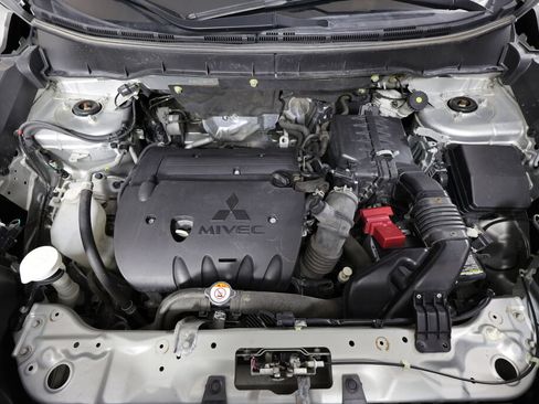 Used 2021 Mitsubishi Outlander Sport SE AWD/4WD image 38