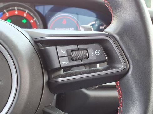 Used 2023 Porsche 911 Carrera image 12