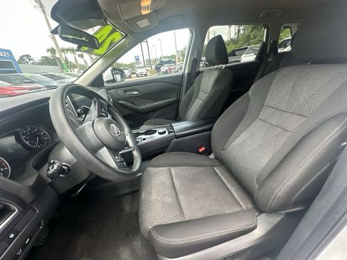 Used 2024 Nissan Rogue SV AWD/4WD image 20