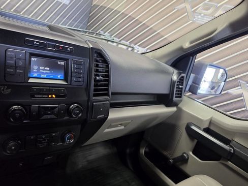 Used 2019 Ford F150 XL w/ Trailer Tow Package RWD image 17