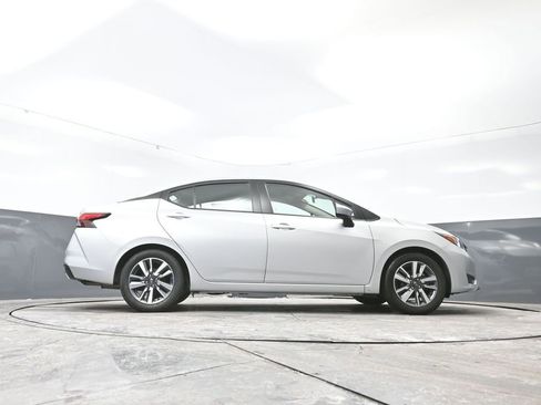 Used 2023 Nissan Versa SV image 47