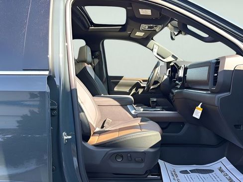 New 2026 Chevrolet Silverado 1500 High Country AWD/4WD image 40