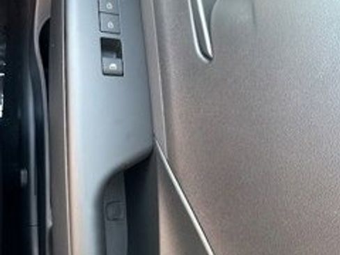 New 2026 Hyundai Kona SE image 30