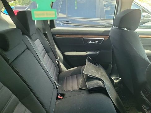 Used 2018 Honda CR-V EX image 3
