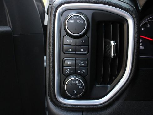 Used 2020 Chevrolet Silverado 1500 RST w/ All-Star Edition AWD/4WD image 35