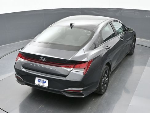 Used 2023 Hyundai Elantra SEL image 36