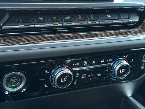 Used 2022 GMC Sierra 1500 Elevation w/ LPO, Elevation Black Package image 24