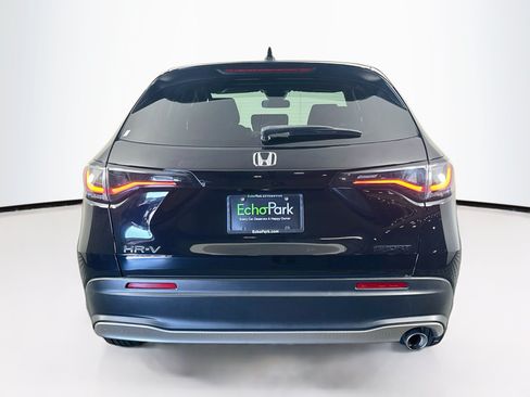 Used 2025 Honda HR-V Sport image 7