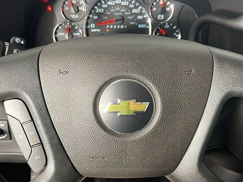 New 2025 Chevrolet Express 2500 Extended w/ Communications Package image 25