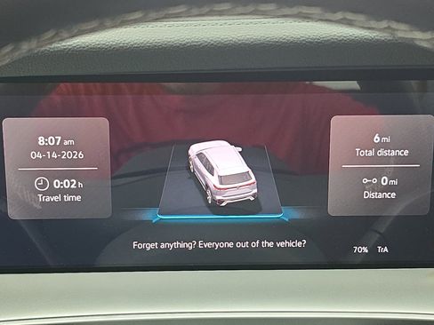 New 2026 Volkswagen Tiguan SE FWD image 19